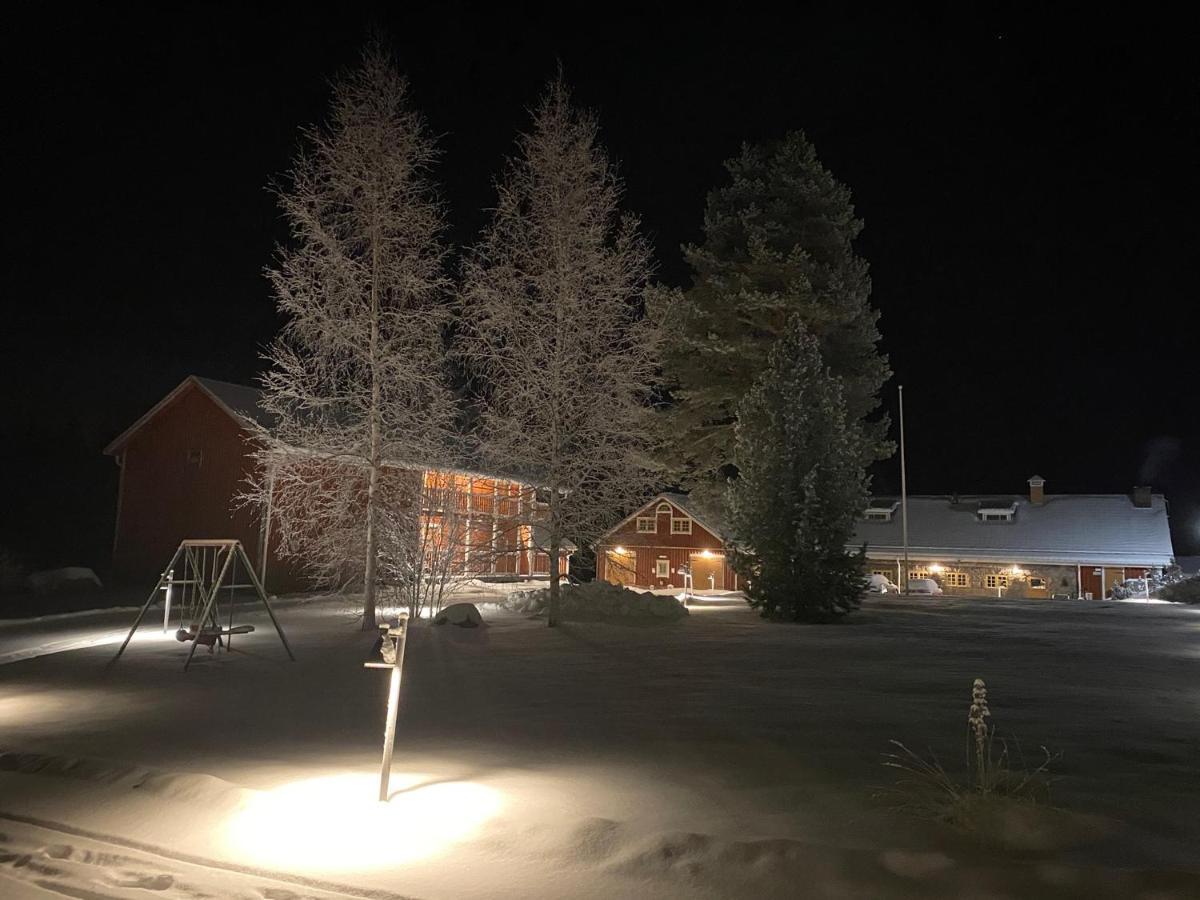 Farmholiday Kumpunen Hotel Petäjävesi Eksteriør billede