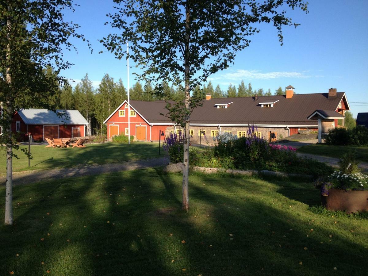 Farmholiday Kumpunen Hotel Petäjävesi Eksteriør billede